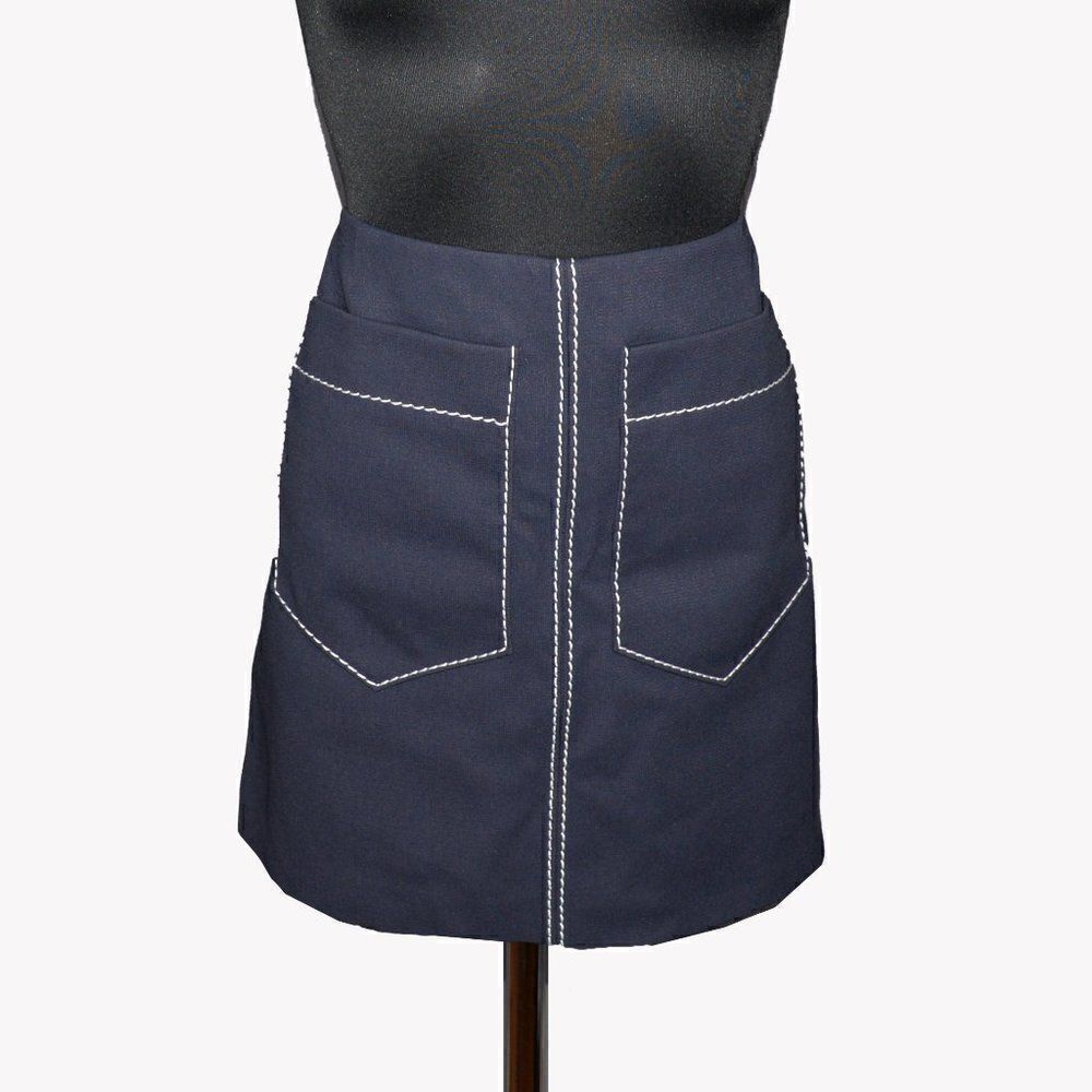 NWT Chloe Navy Blue Contrast Stitch Mini Skirt Sz 10
